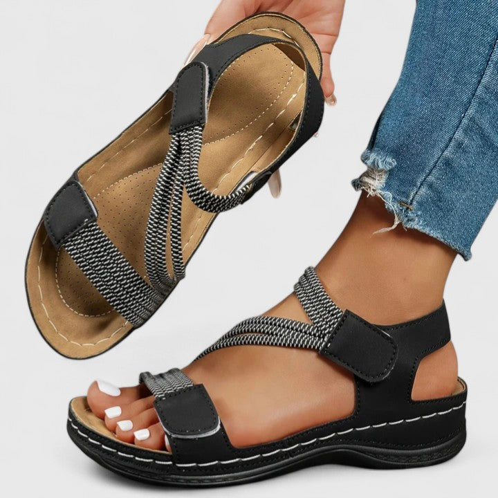 Nóra – elegáns ortopédiai kényelmes szandál