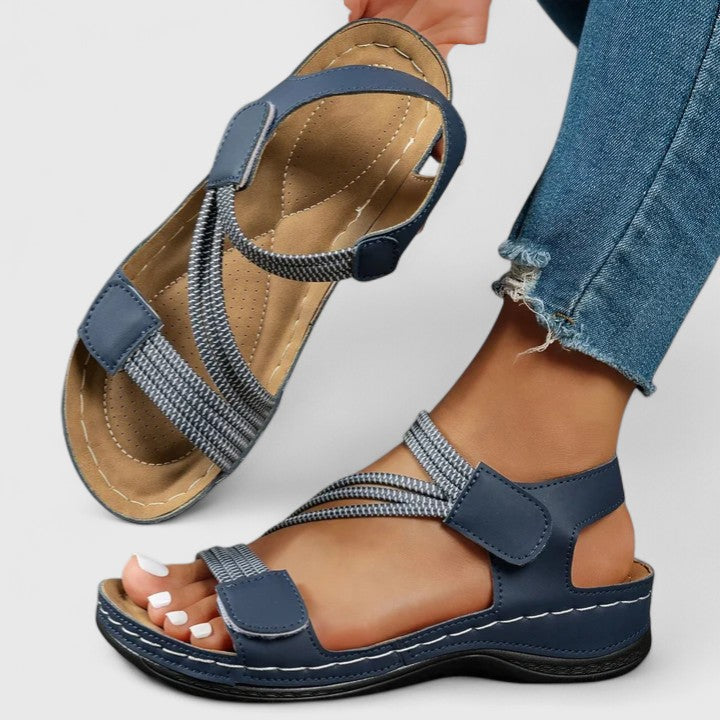 Nóra – elegáns ortopédiai kényelmes szandál