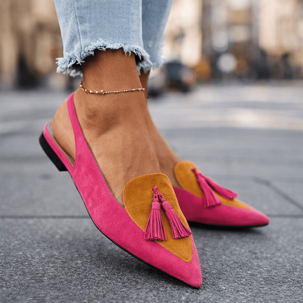 Nexória – kétszínű elegáns mules pomponokkal