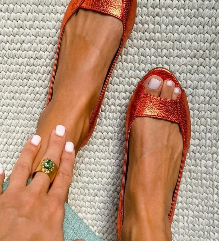 Adél – arany komfortos elegáns szandál