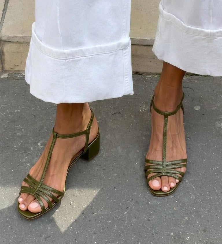 Anita – arany napi elegáns szandál